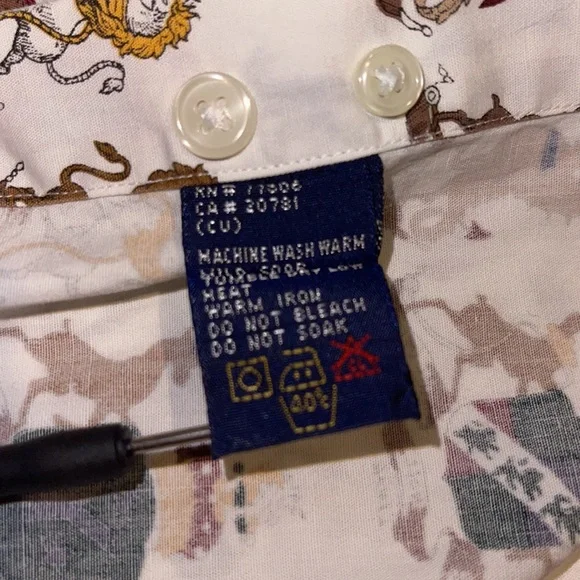 Vintage Tommy Hilfiger Button Up - Picture 4 of 5